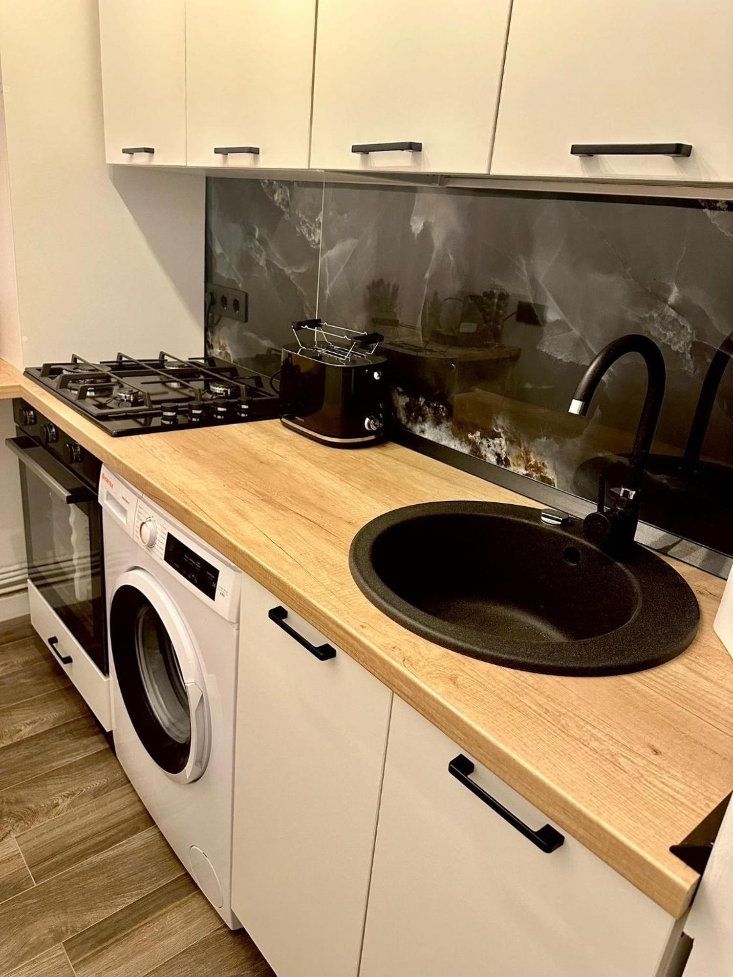 Evelyn Apartment Bistriţa المظهر الخارجي الصورة