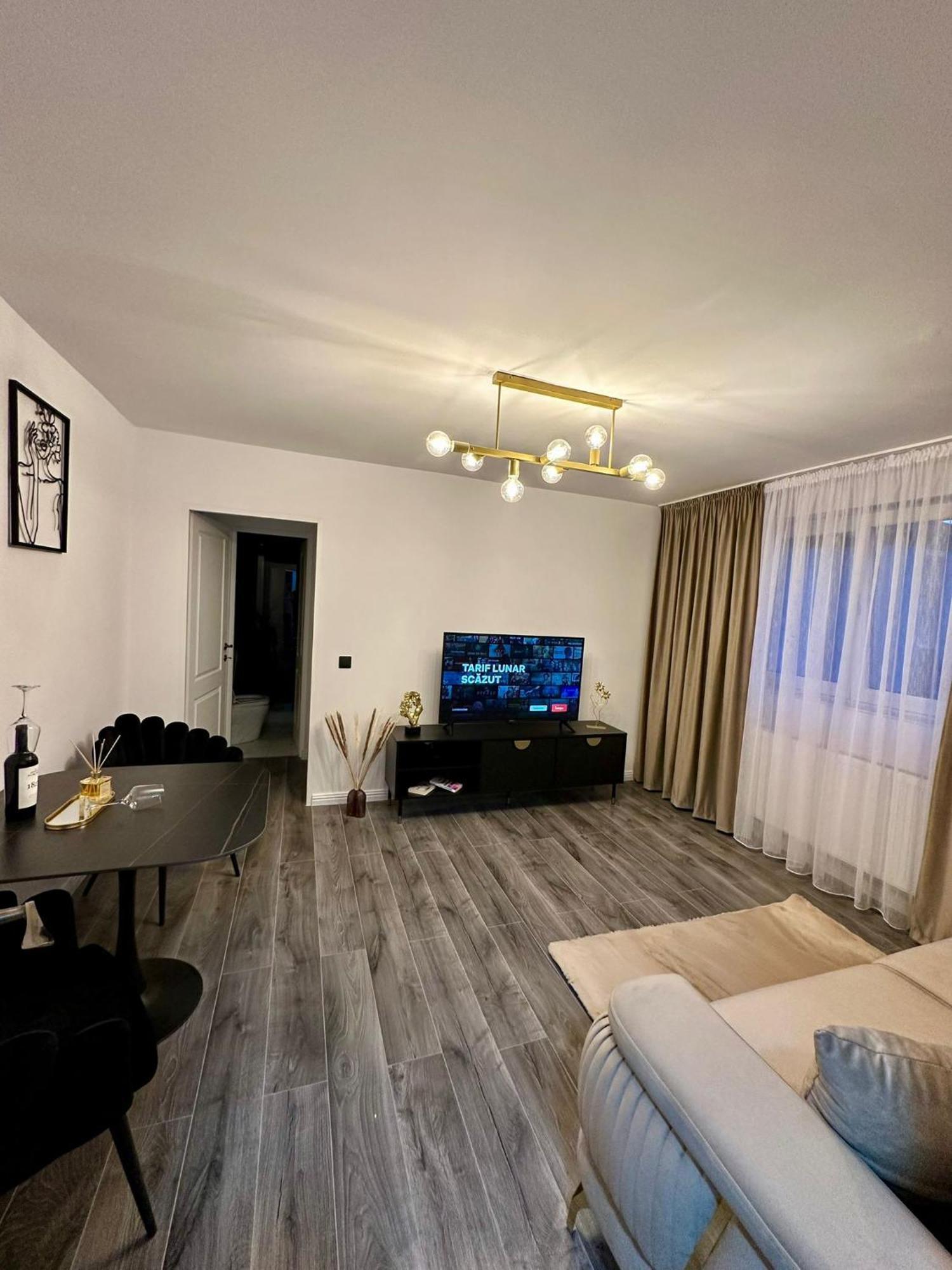 Evelyn Apartment Bistriţa المظهر الخارجي الصورة